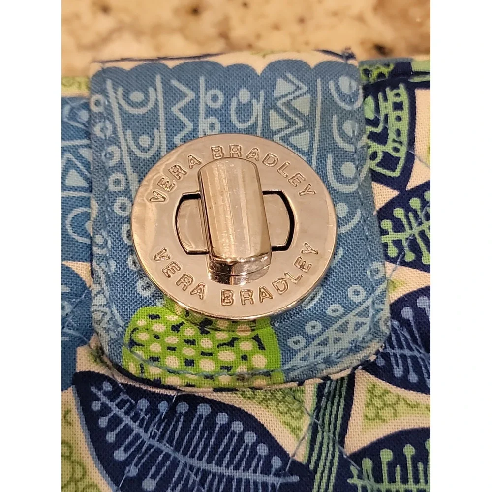 Vera Bradley Turn Lock Wallet Floral Green/Blue Quilted Zip Around Clutch